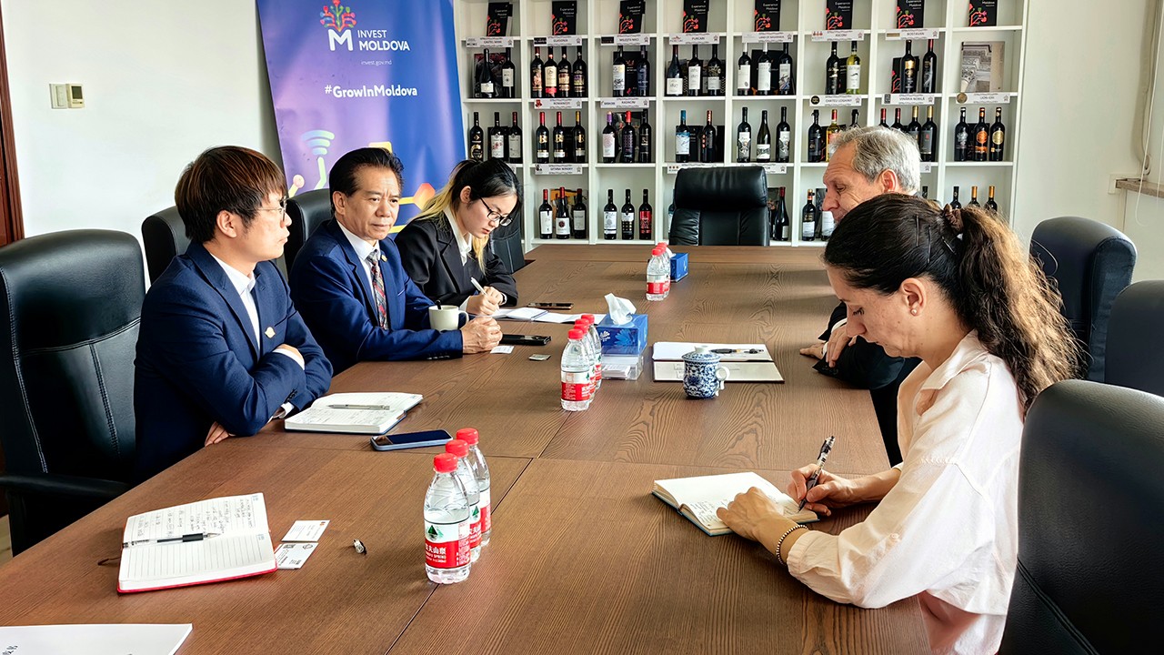 世界物联网大会执委会何绪明一行访问摩尔多瓦驻华大使馆 世界物联网大会执委会何绪明一行访问摩尔多瓦驻华大使馆